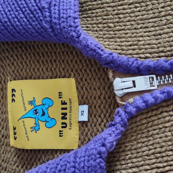 Unif XS Flower Cardigan - Picture 3 of 16